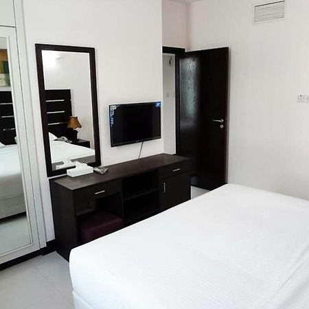 דובאי Premiere Hotel Apartments מראה חיצוני תמונה