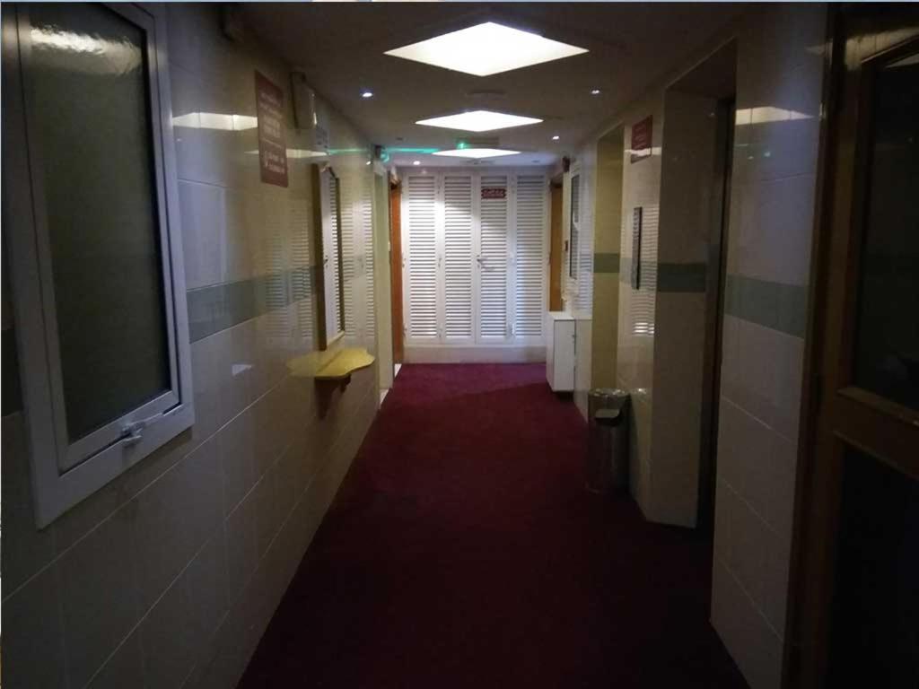 דובאי Premiere Hotel Apartments מראה חיצוני תמונה